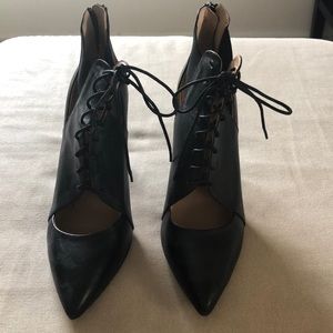 Banana Republic pumps